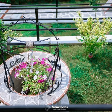 Apartment Helianthos - No4 Palaiontsiflikion