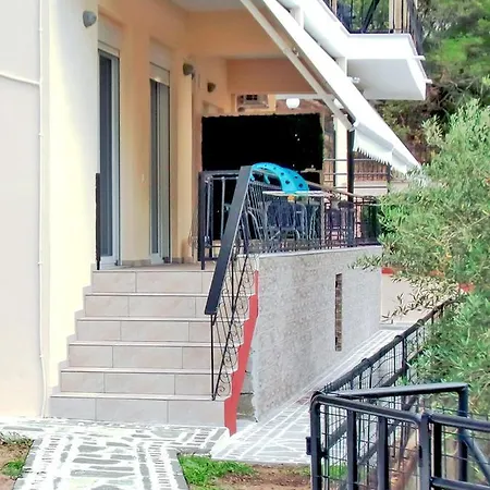 Apartment Helianthos - No4 PalaiónTsiflíkion